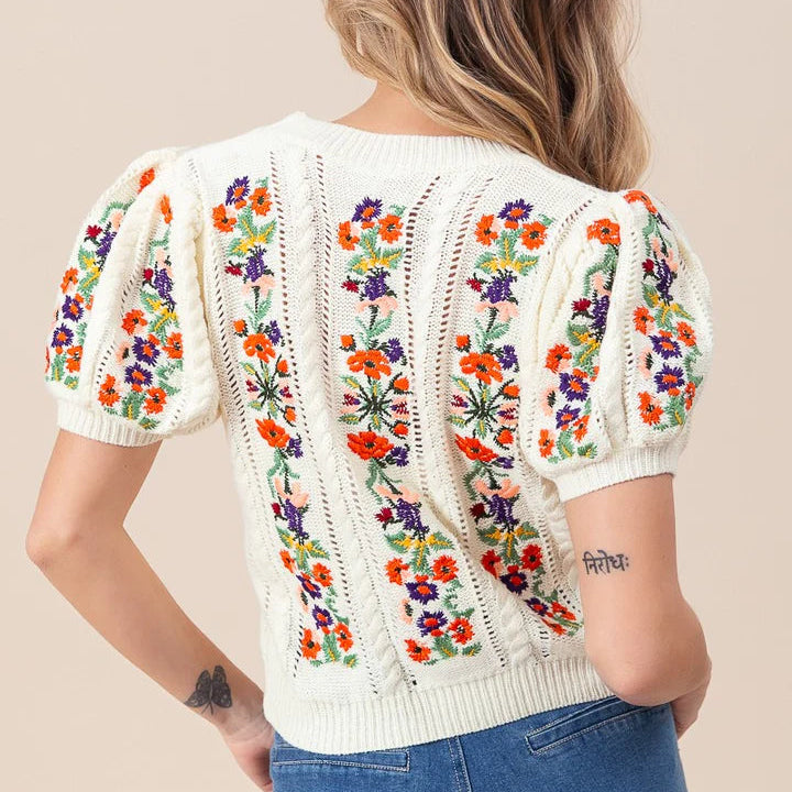 Top Tricoté avec Broderie de Fleurs