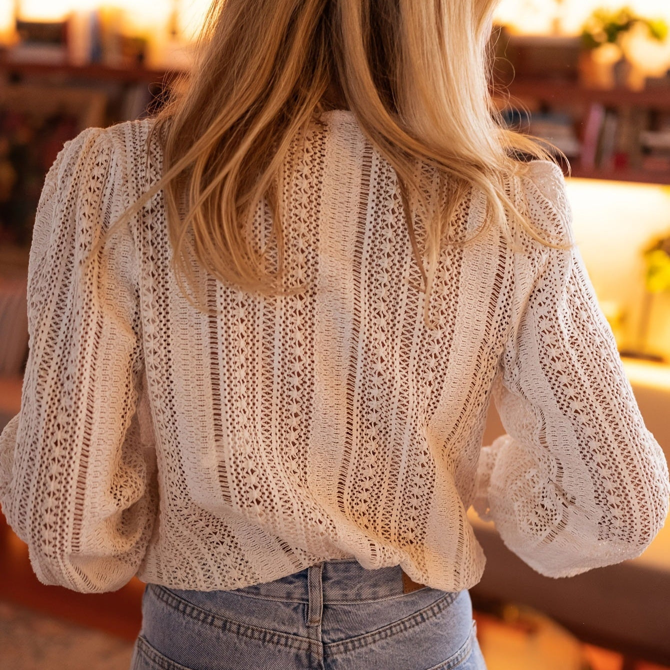 Blouse à col V uni